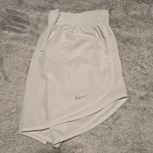 Womans Nike Athletic Shorts Size Large